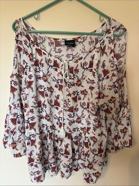 Wallpapher White Floral Tie-Neck Peasant Top